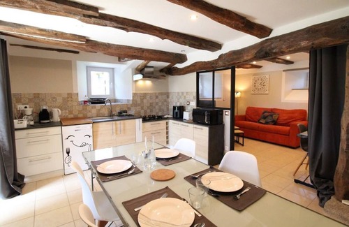 Saint-Etienne-de-Maurs Cabaña | Gite Saint-Étienne-de-Maurs, 1 bedroom, 4 persons