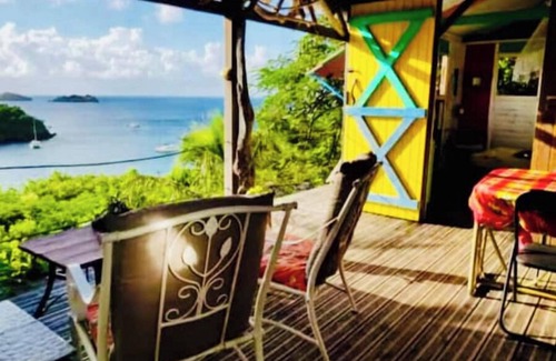 Grand Anse Cabina | Gite Ti Kazalo - Cabane perchée - sea view - direct access to the Baie des Tortues beach