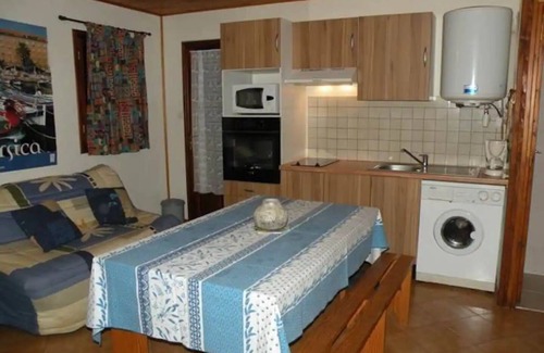 Grosseto-Prugna Chalet De Esquí | Gites 4/5 pers. in Grosseto-Prugna in Corsica between sea and mountains