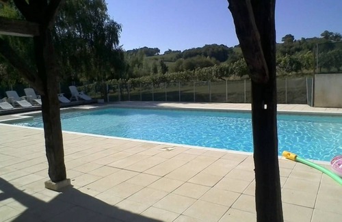 Gageac-et-Rouillac Cabaña | Gites Les Naudines Cottages, 4 Places au Milieu des Vignes