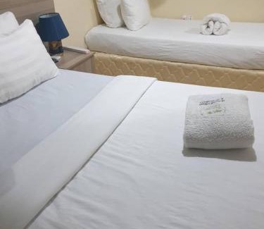 Livingstone Hotel | Glamour Lodges and Apartments