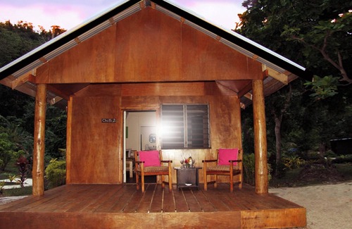 Qamea Island Cabina | Glamping- Cabaña familiar frente a la playa- Isla Qamea- frente a Taveuni