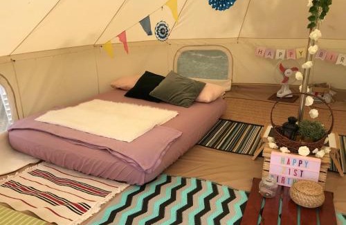 Bedok Otro | Glamping Kaki - Medium Bell Tent