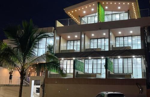 Manglaralto Hotel | GLAMSUITE Premiun Montañita