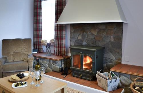 Marybank Casa | Glebe Cottage