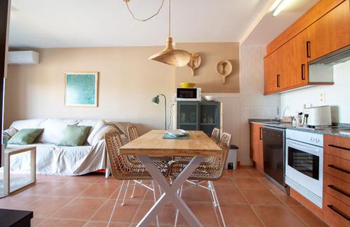 Playa de Almarda Apartamento | Global Properties, Planta baja con piscina en Almenara