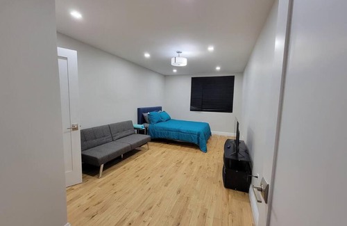 Ocean Hill Casa | Glorious 5 bedroom in Brooklyn NY