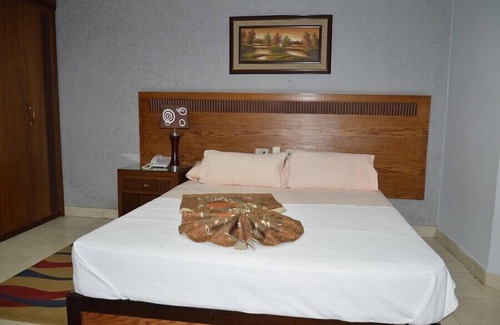 Ain Schams Hotel | Glorious Hotel