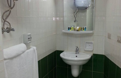 Ain Schams Hotel | Glorious Hotel