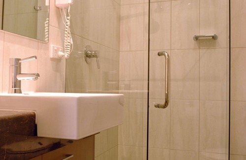 Mount Gambier Hotel | Golden Chain Tower Motor Inn