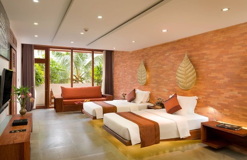 Downtown Siem Reap Hotel | Golden Temple Residence