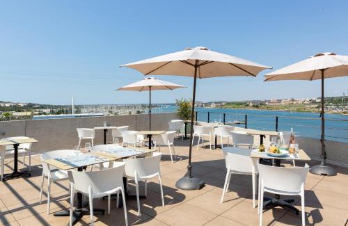 Martigues Hotel | Golden Tulip Hotel & Rooftop Martigues Provence