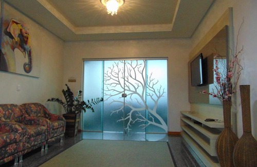 Capitao Leonidas Marques Hotel | Golden View Hotel