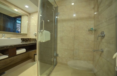 Faridabad Hotel | Goldfinch Hotel Delhi NCR