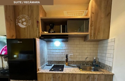 Playa Coronado Apartamento | Golf, Playa, Piscina y más en una suite privada ubicada en un Complejo de Lujo.