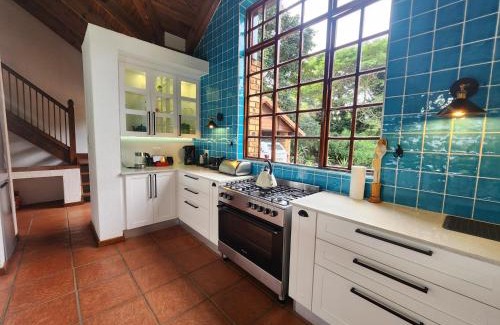 White River Villa | Golf Estate Vacation Property - Poseidon's Knoll