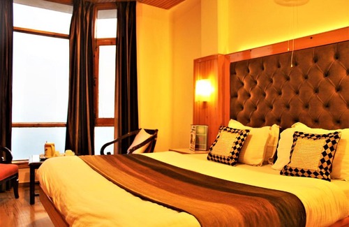 Shimla Hotel | Golf Links Resort