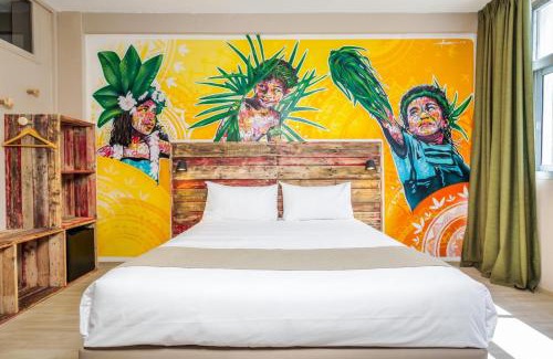 Noumea Hotel | Gondwana City Art