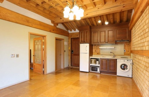 Gyeryong Casa | Gongju Solhyang Pension