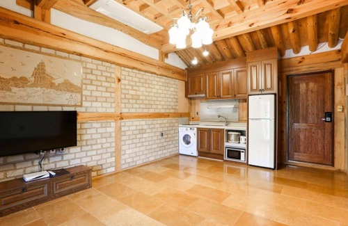 Gyeryong Casa | Gongju Solhyang Pension