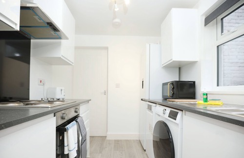 Swindon Casa | Good Monthly Discounts