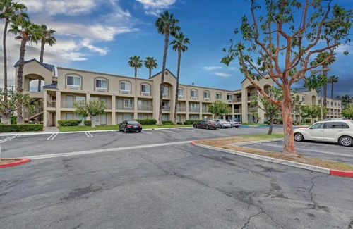 Buena Park Hotel | Good Nite Inn Buena Park