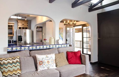 Hollywood Hills West Cabaña | Magníficas vistas de la cubierta en el legendario Laurel Canyon en las colinas de Hollywood