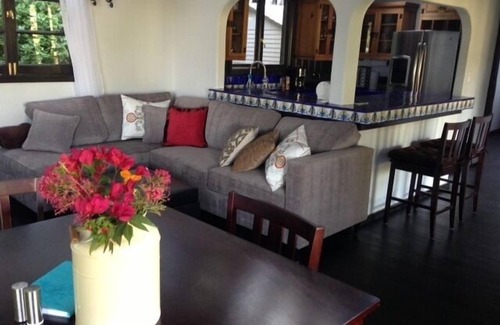 Hollywood Hills West Cabaña | Magníficas vistas de la cubierta en el legendario Laurel Canyon en las colinas de Hollywood