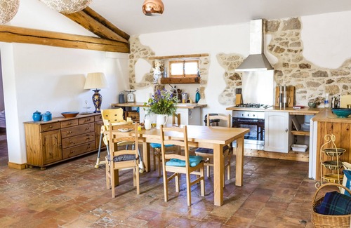 Ferrals-les-Corbieres Apartamento | Preciosas casas rurales con encanto (una de tres) con piscina, en un auténtico pueblo rural