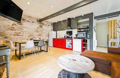 Aren Casa | Impresionante casa en Aren con cocina