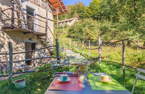 Madonna del Sasso Casa | Preciosa casa en Artò