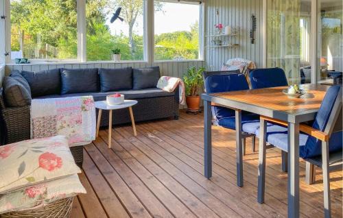 Hvalpsund Casa | Gorgeous Home In Farsø With Wifi