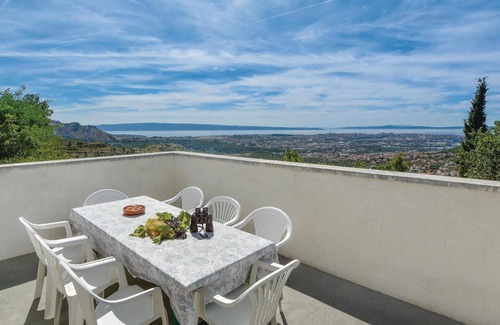 Klis Casa | Preciosa casa en Klis con WiFi