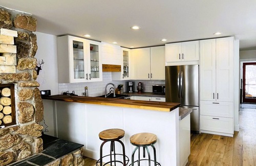 Steamboat Springs Casa | Gorgeous Home + Close to Skiing + Garage + Private dry sauna