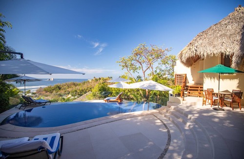 Ixtapa Villa | Magníficas vistas en un entorno natural seguro