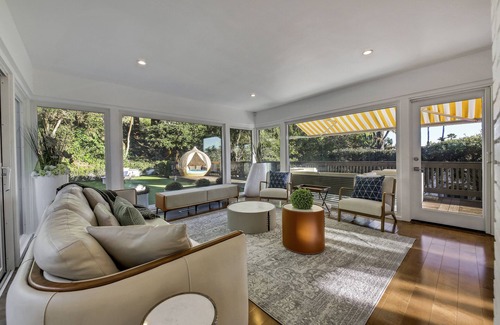 La Canada Flintridge Casa | Gould Getaway Spacious Backyard Oasis in LA Canada