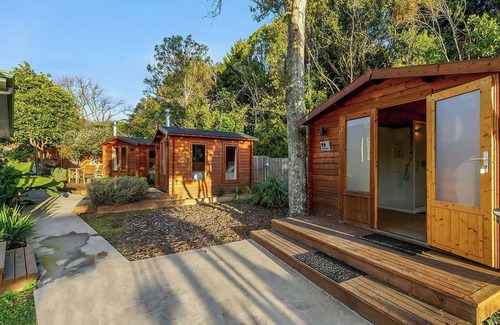 Otaki Casa | Grace Whenua Chalets (up to 20 ppl)