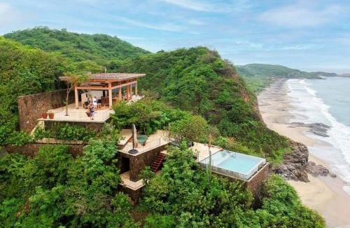 Santa María Tonameca Villa | Gran Chicatana Spectacular Beach Front Villas