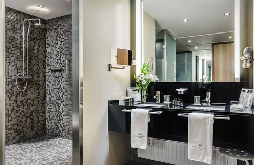 Centro de Pamplona Hotel | Gran Hotel La Perla
