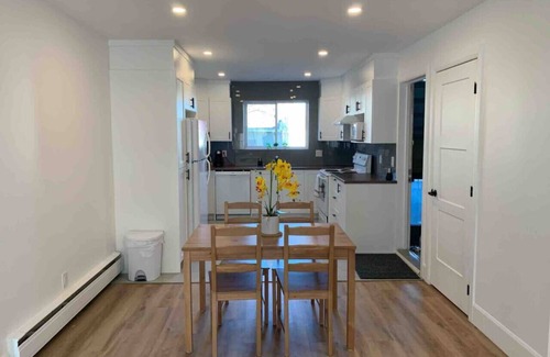 Vieux-Moulin Condominio | Grand 4,5 rénové à neuf près de bus et autoroute!