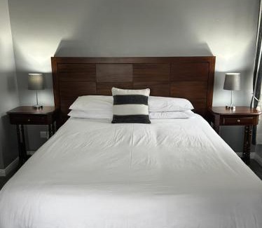 Omeath Hotel | Grand Central Hotel