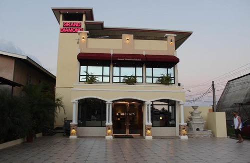 St. Helena Hotel | Grand Diamond Hotel Trinidad