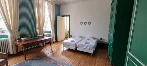 Septmonts Casa | Grand gîte 15 personnes, 9 chambres, 100km de Paris en Exclusivité