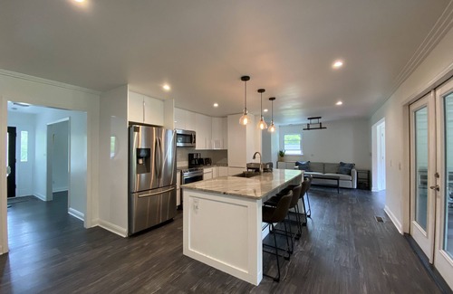 Mount Pleasant Casa | Grand Getaway - 5 Miles to Beach, Huge Yard, Tons of Space + Gym!