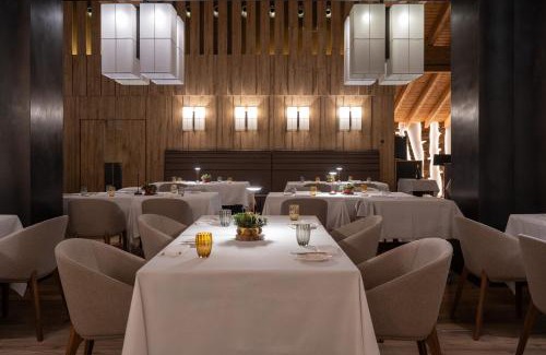 Courmayeur Hotel | Grand Hotel Courmayeur Mont Blanc, by R Collection Hotels