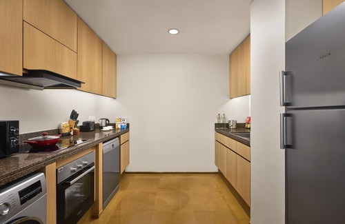 Santacruz Hotel | Grand Hyatt Mumbai Hotel and Serviced Apartments