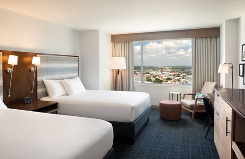 Downtown San Antonio Hotel | Grand Hyatt San Antonio River Walk