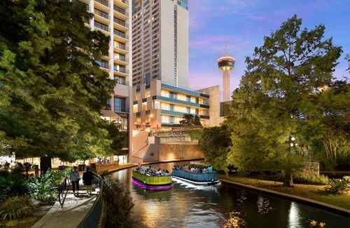 Downtown San Antonio Hotel | Grand Hyatt San Antonio River Walk