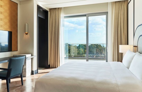 Jungmun Hotel | Grand Josun Hill Suite