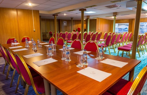 Felheviz Alquiler De Eote | Grand Jules Boat Hotel Budapest